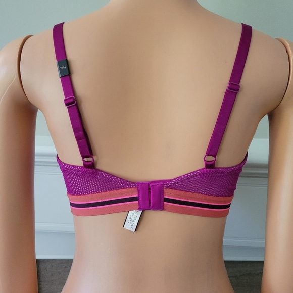 Victoria's Secret NWT Very Sexy Lightly Lined Plunge Bra 34DD. - Picture 3 of 8